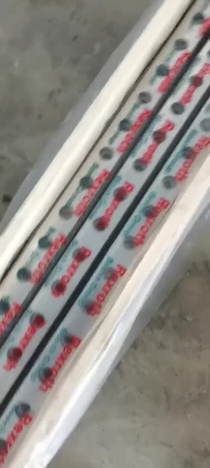 Rexroth 滑块表面特写,展示精密加工