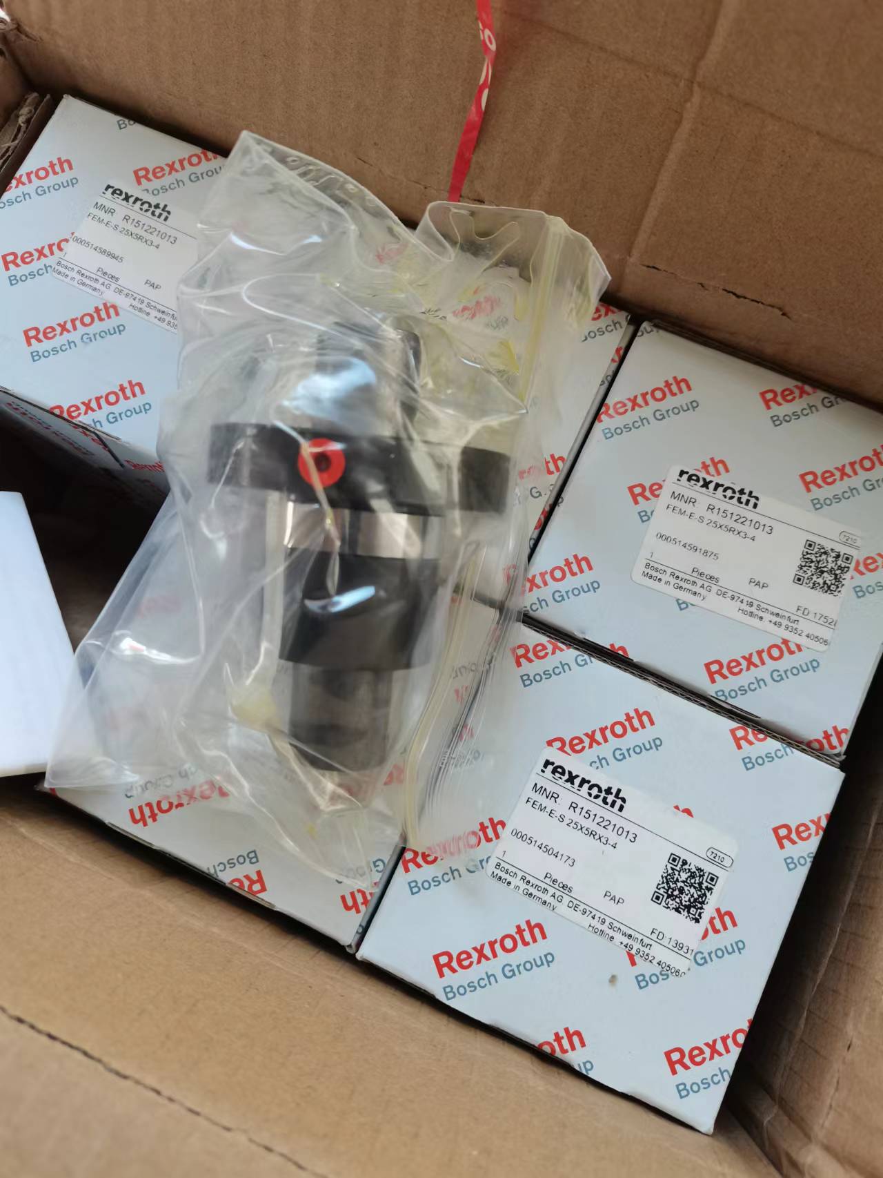 Rexroth R165181320 高精度线性导轨滑块,德国制造,30 mm 尺寸