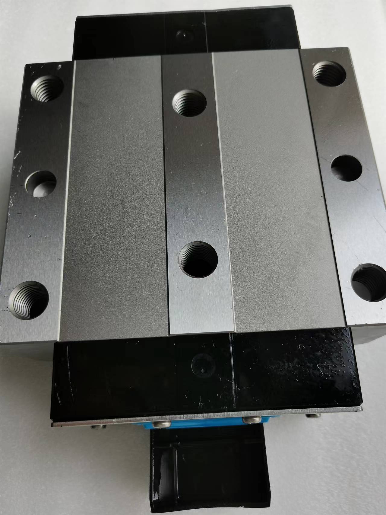 R165181320 高精度 Rexroth 线性导轨滑块 – 德国制造 产品图像 5